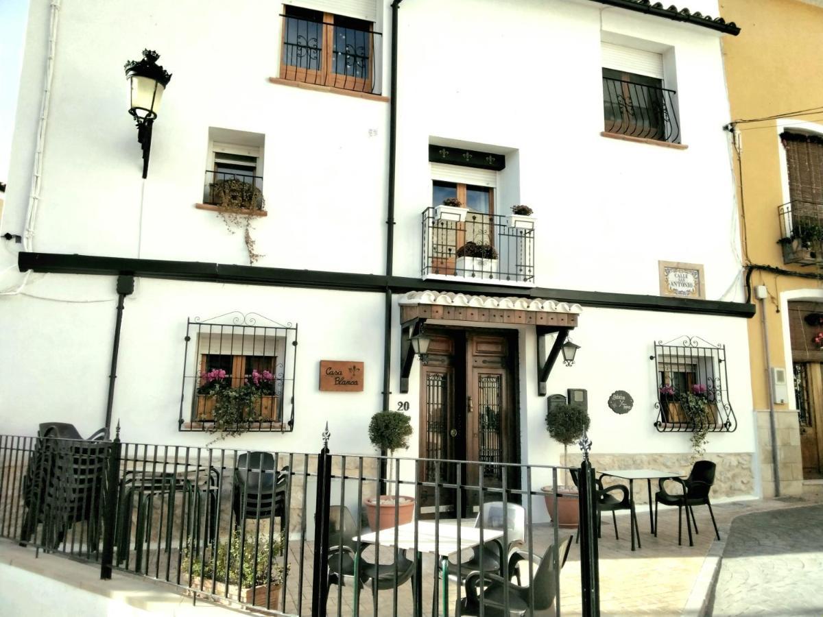 Casa Blanca Acomodação com café da manhã Castell De Castells Exterior foto