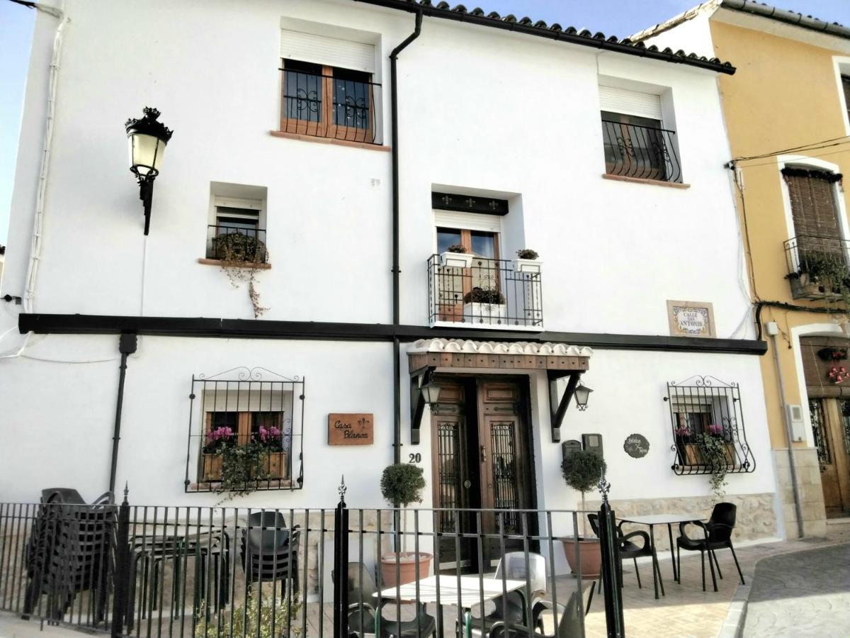 Casa Blanca Acomodação com café da manhã Castell De Castells Exterior foto