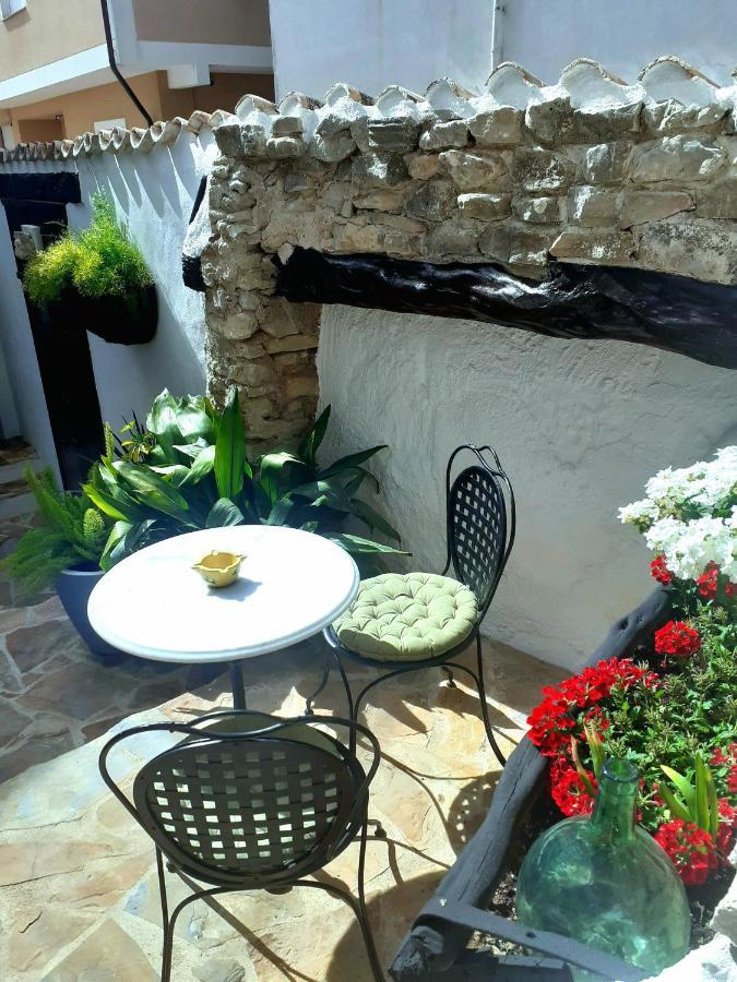 Casa Blanca Acomodação com café da manhã Castell De Castells Exterior foto