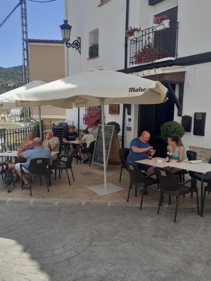 Casa Blanca Acomodação com café da manhã Castell De Castells Exterior foto