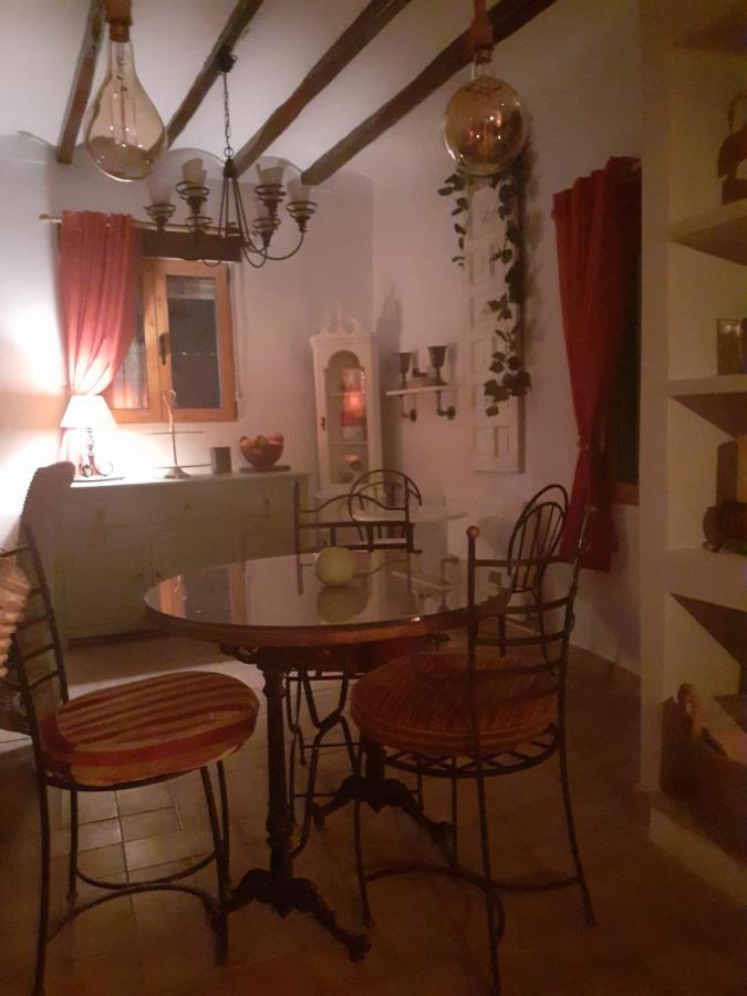 Casa Blanca Acomodação com café da manhã Castell De Castells Exterior foto